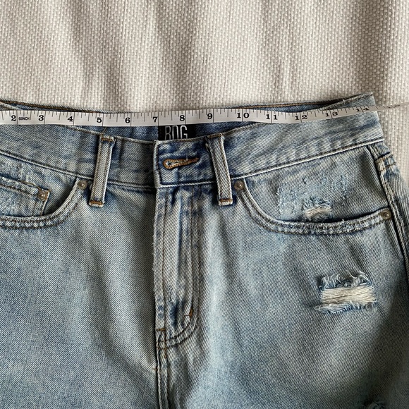 Urban outfitters BDG high rise shorts size 28 - Picture 3 of 4